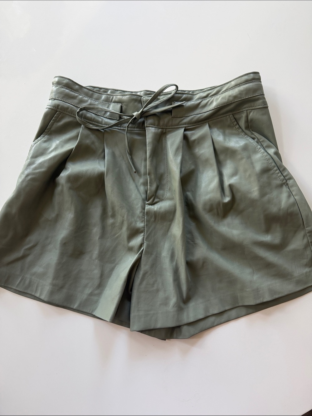 Blank NYC BLANKNYC Olive Green Leather Tie Waist High Rise Shorts Size 27